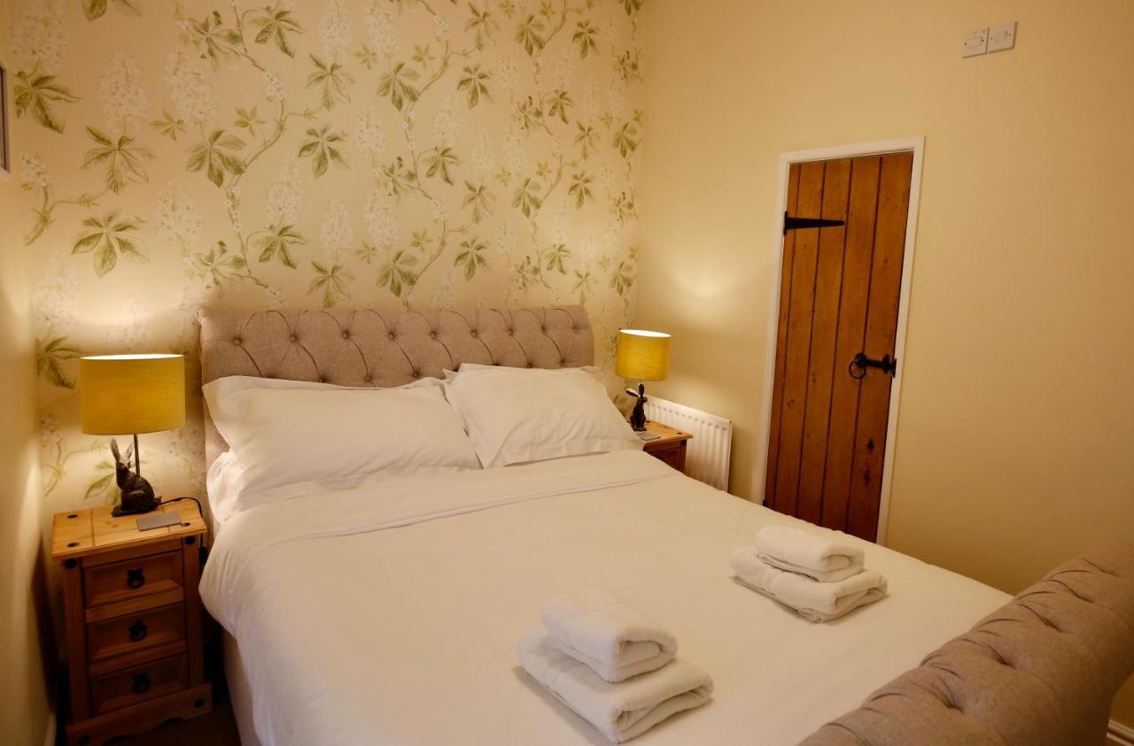 Ashfield House Otel Grassington Oda fotoğraf A bedroom at the Old Post Office