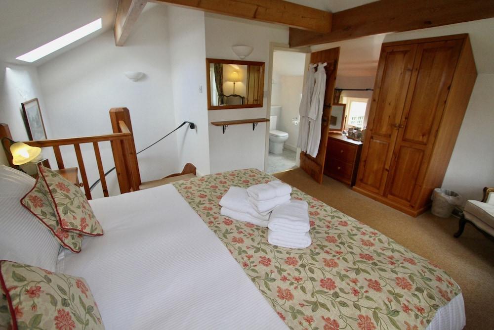 Ashfield House Otel Grassington Dış mekan fotoğraf The Old Post Office, Chulwell