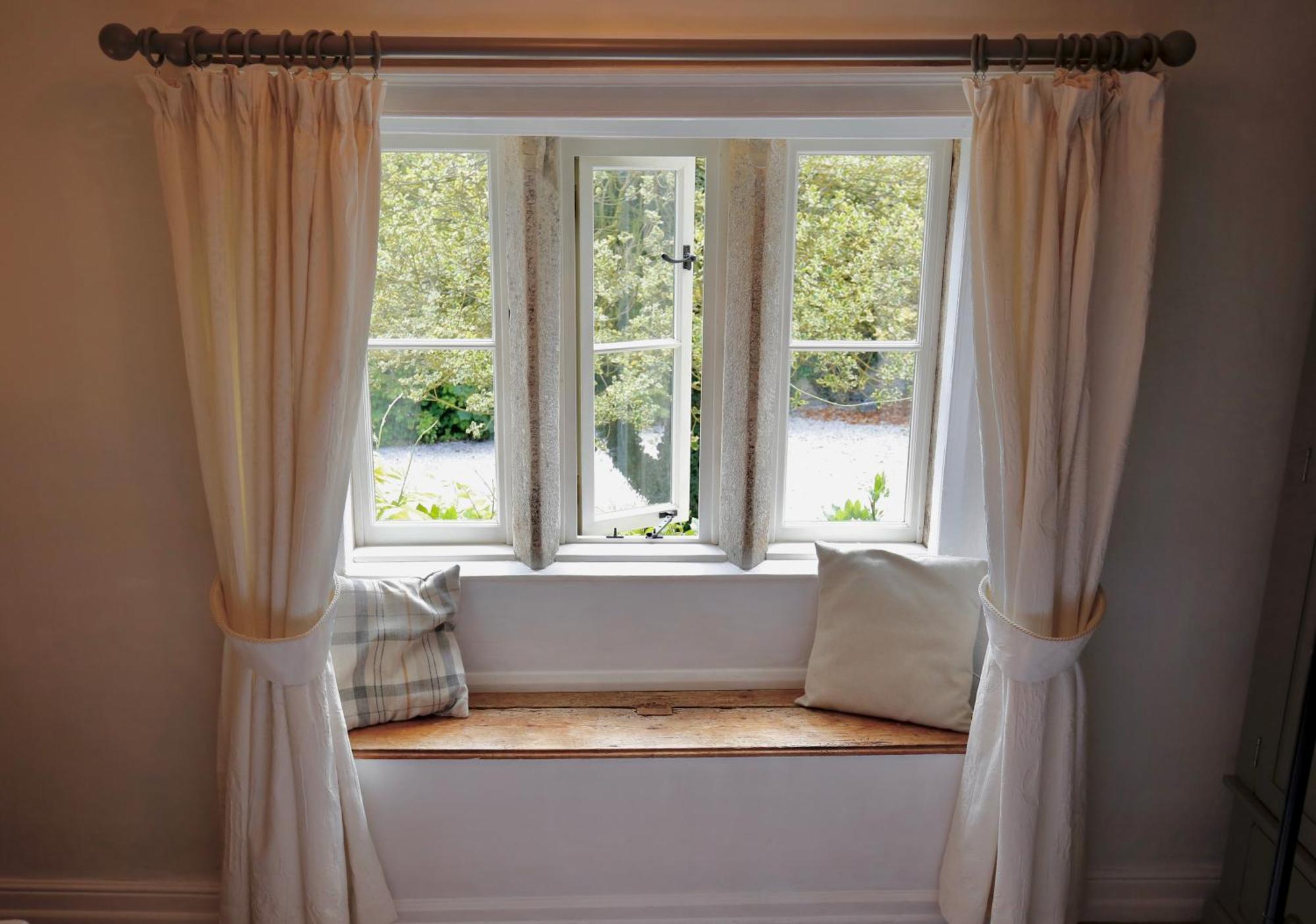 Ashfield House Otel Grassington Oda fotoğraf Curtains