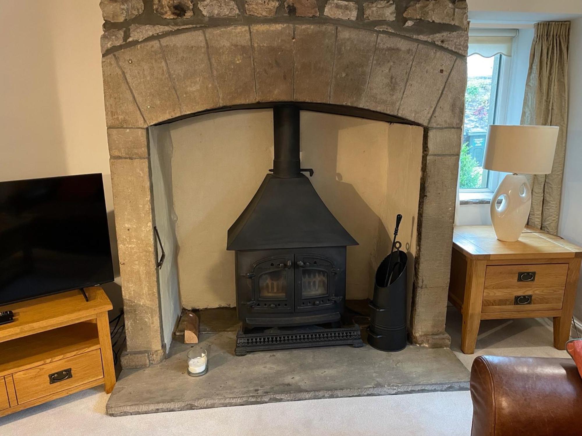 Ashfield House Otel Grassington Oda fotoğraf The fireplace in the living room