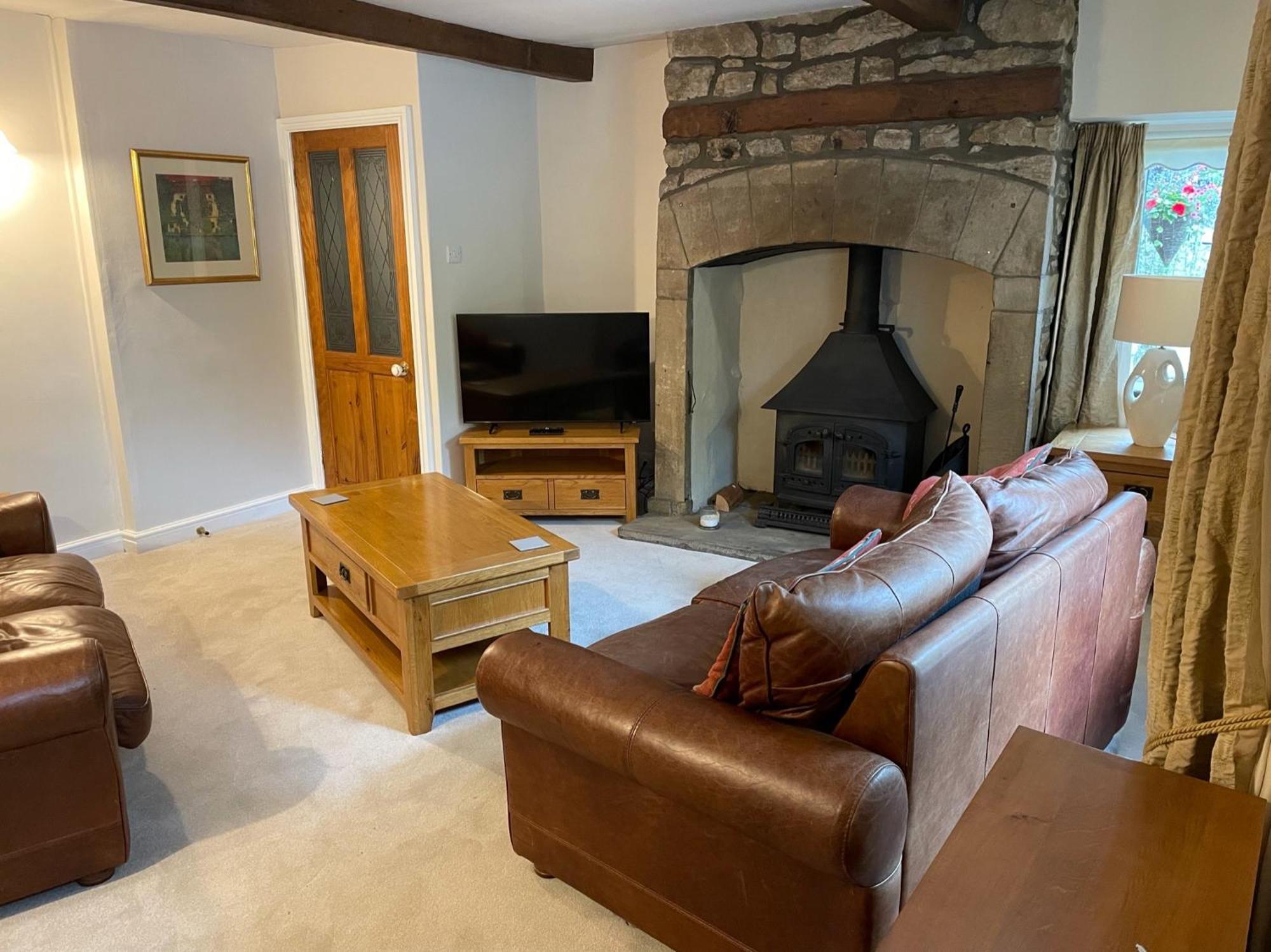 Ashfield House Otel Grassington Oda fotoğraf The living room at The Old School House, 2019
